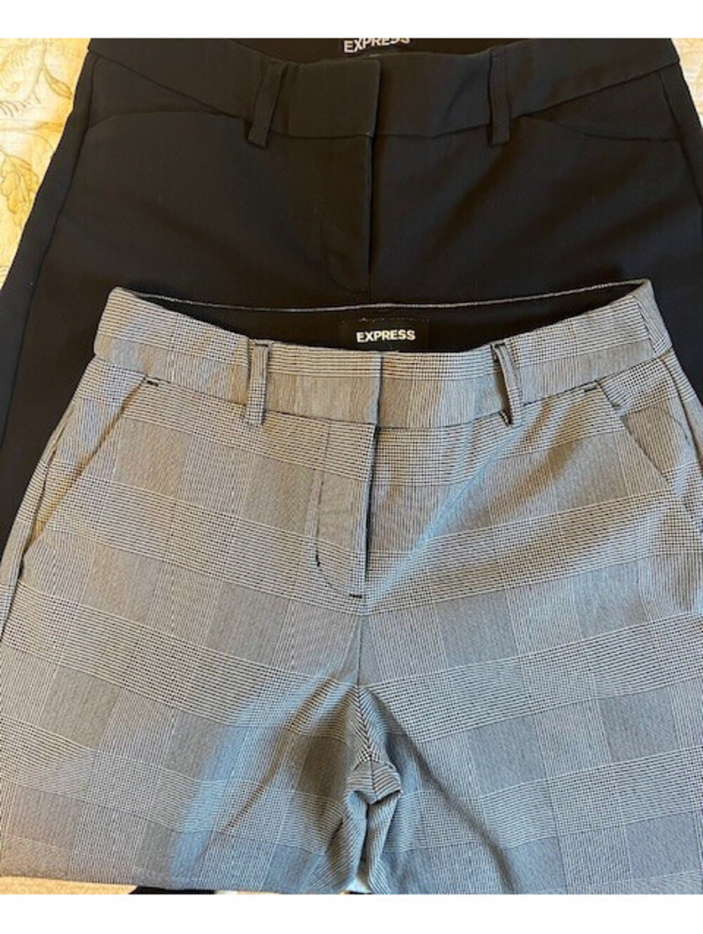 Lot of 2 Express Dress W/ Tapered Leg Pants - Women’s Size 00